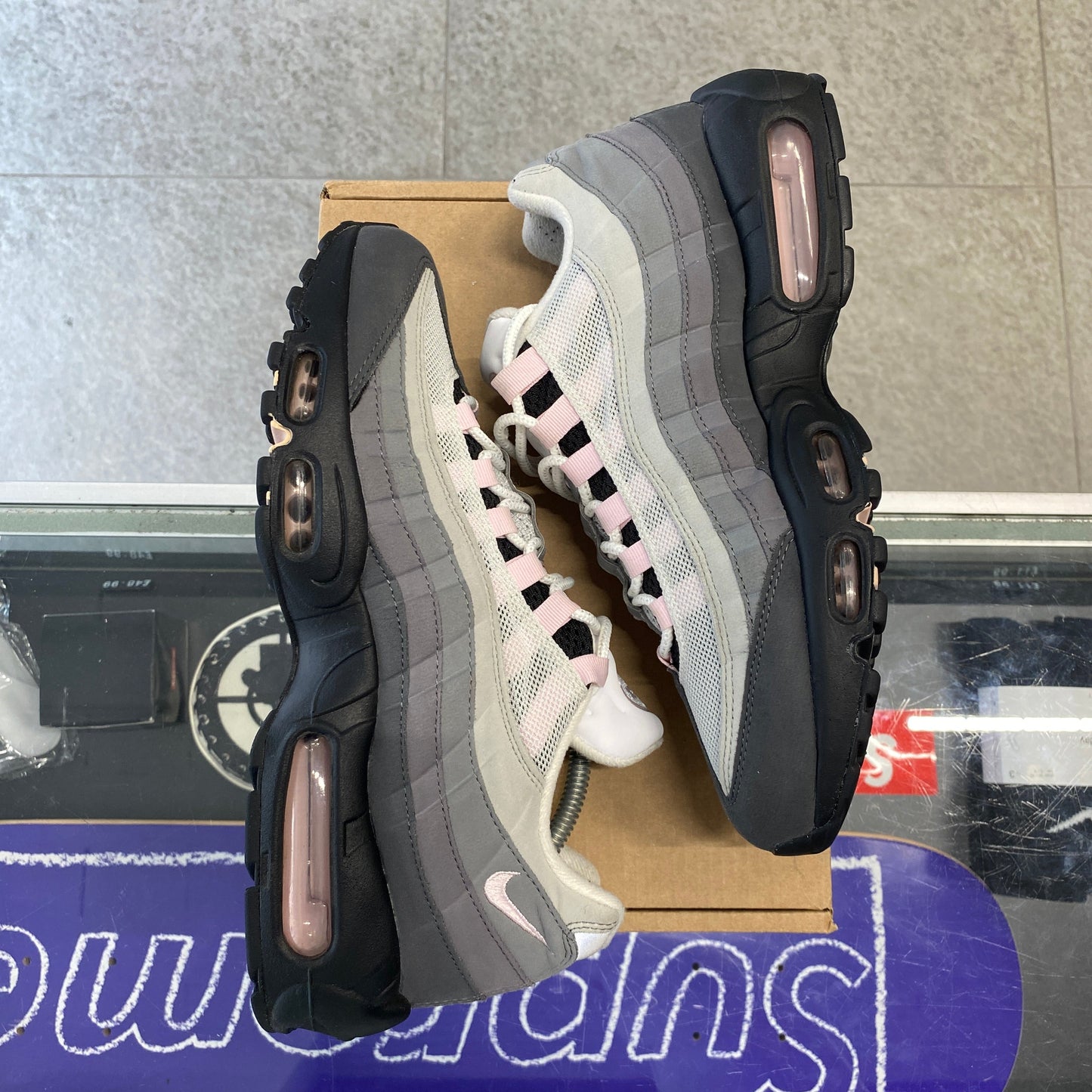 Nike Air Max 95 'Gunsmoke Pink Foam' UK8 (No Box)