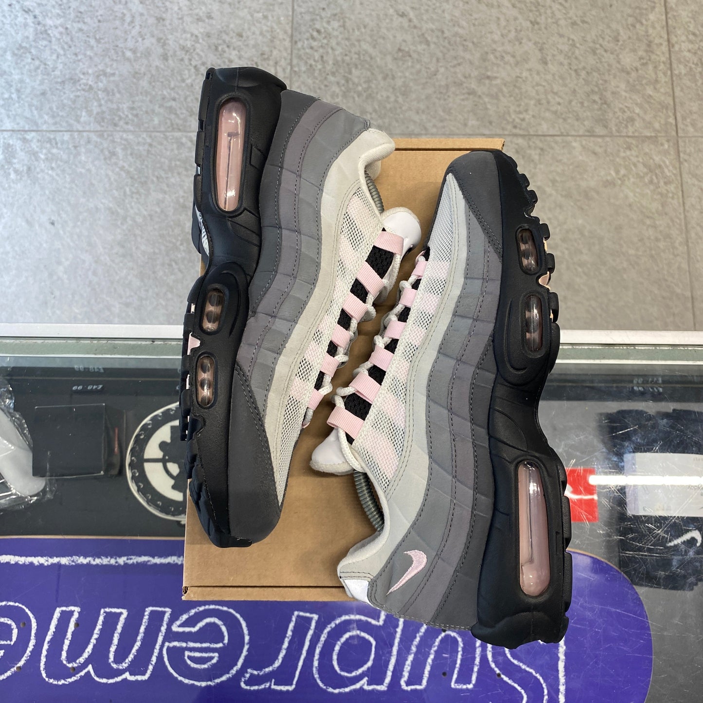 Nike Air Max 95 'Gunsmoke Pink Foam' UK8 (No Box)