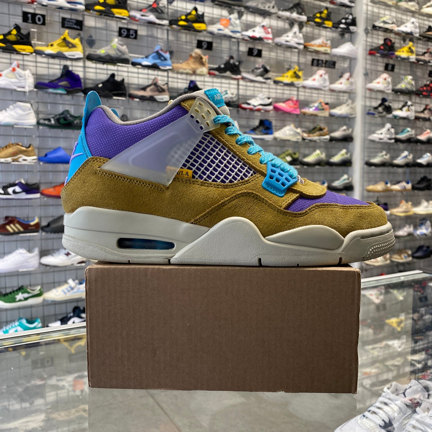 Union LA x Air Jordan 4 Retro Desert Moss UK8 (No Box)