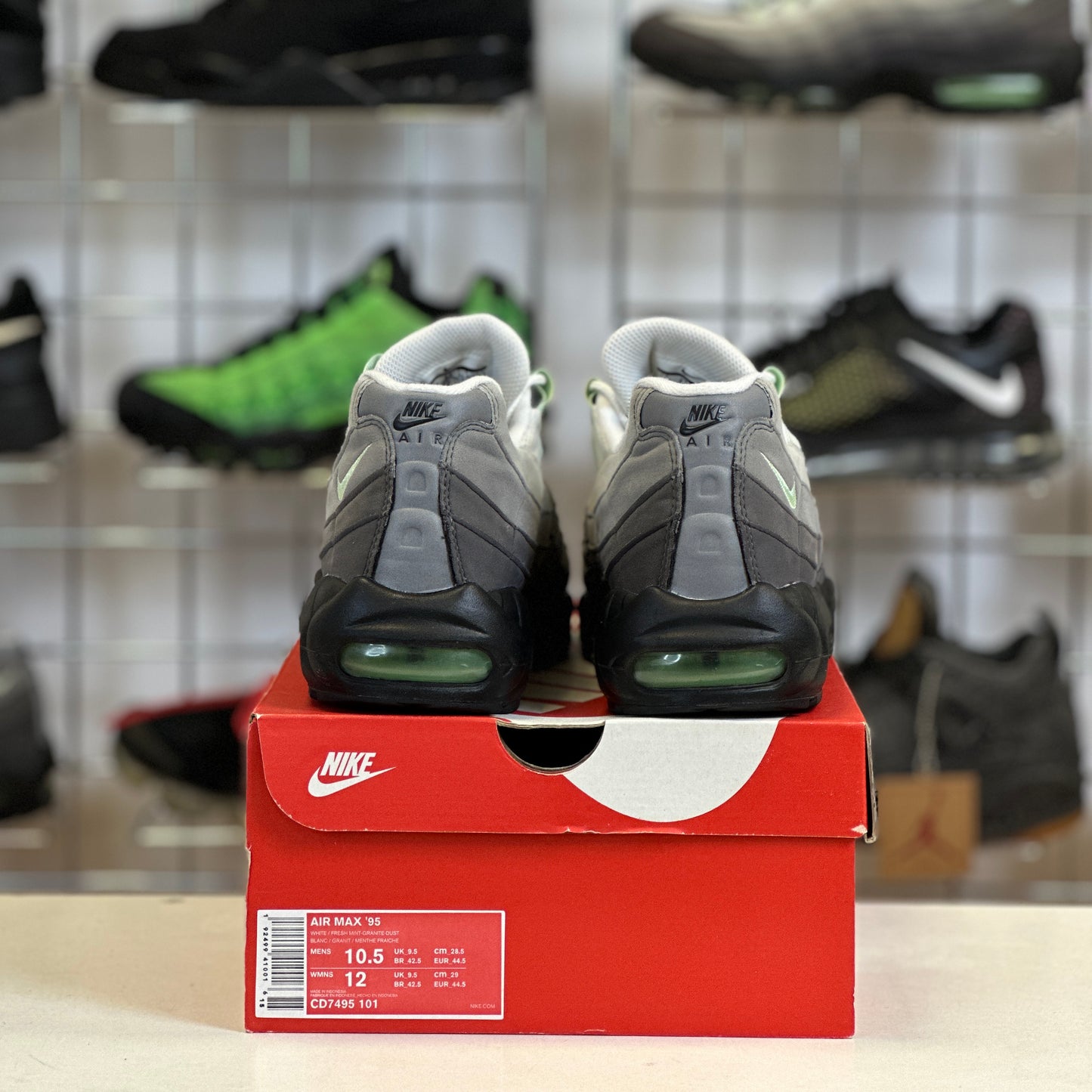 Nike Air Max 95 OG 'Fresh Mint' UK9.5