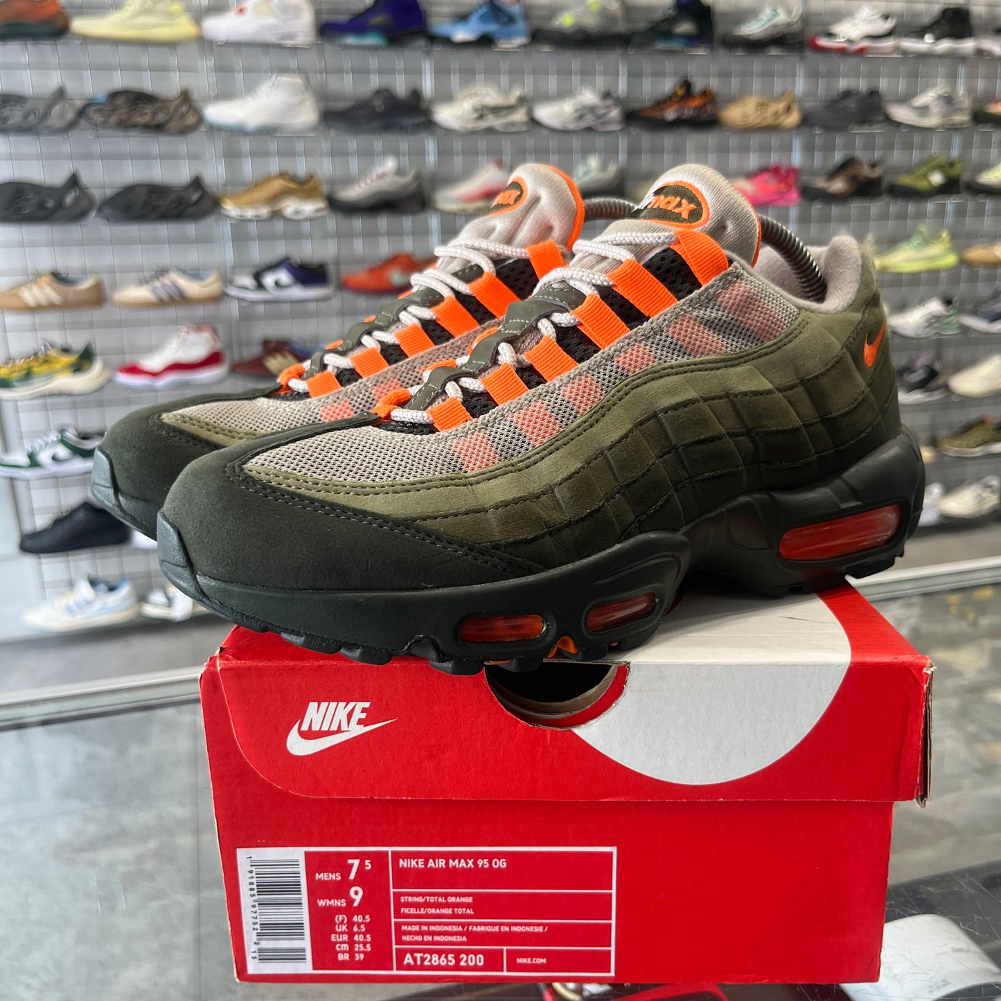 Nike Air Max 95 OG Neutral Olive Total Orange UK6.5