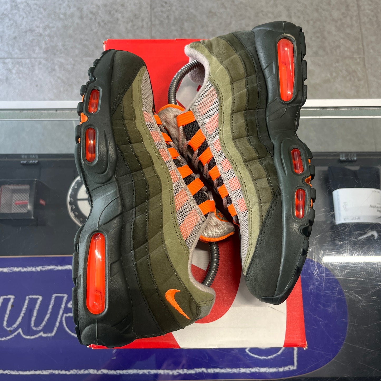 Nike Air Max 95 OG Neutral Olive Total Orange UK6.5