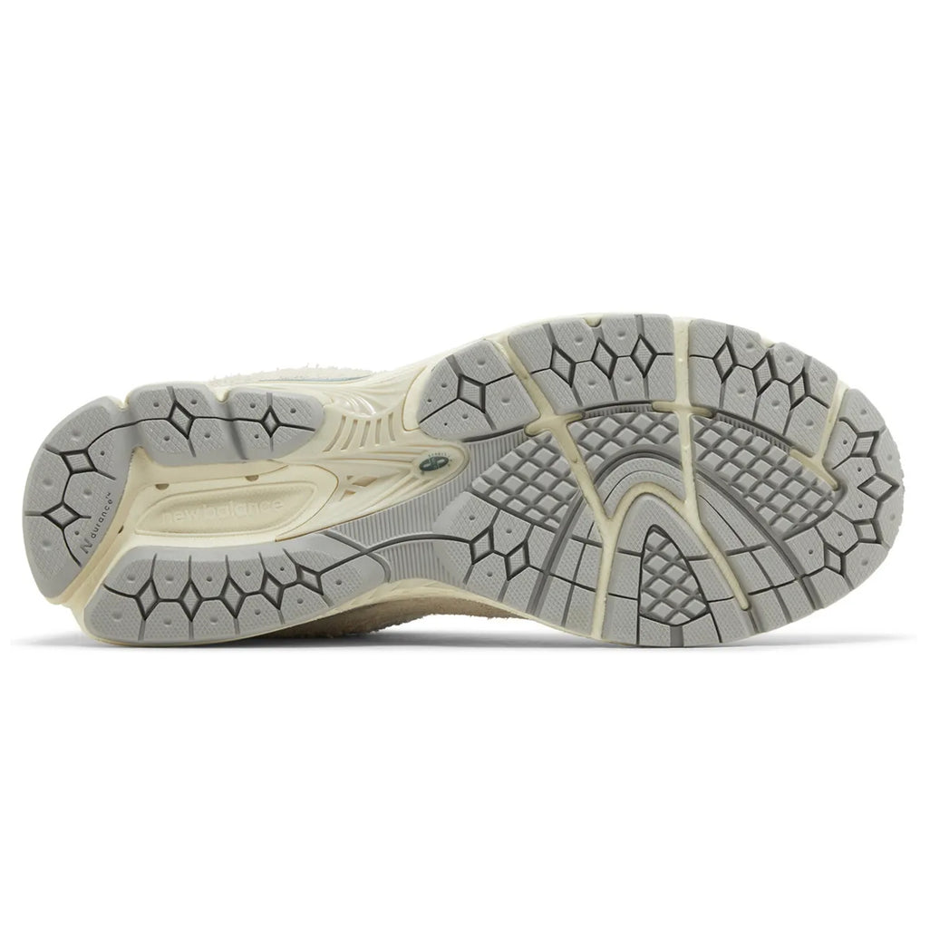 New Balance 2002R Linen