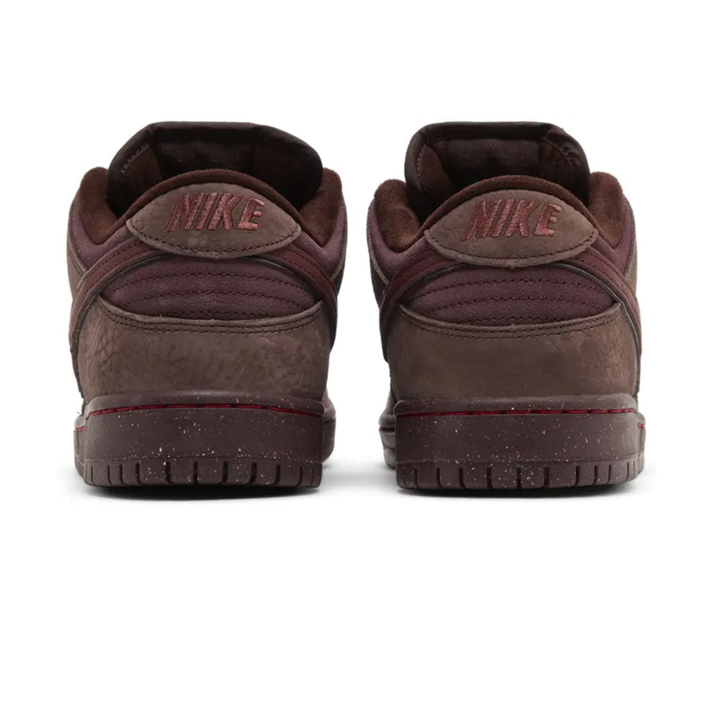 Nike SB Dunk Low City of Love Burgundy Crush