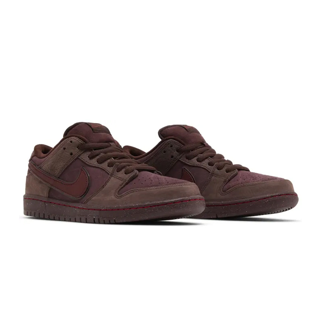 Nike SB Dunk Low City of Love Burgundy Crush