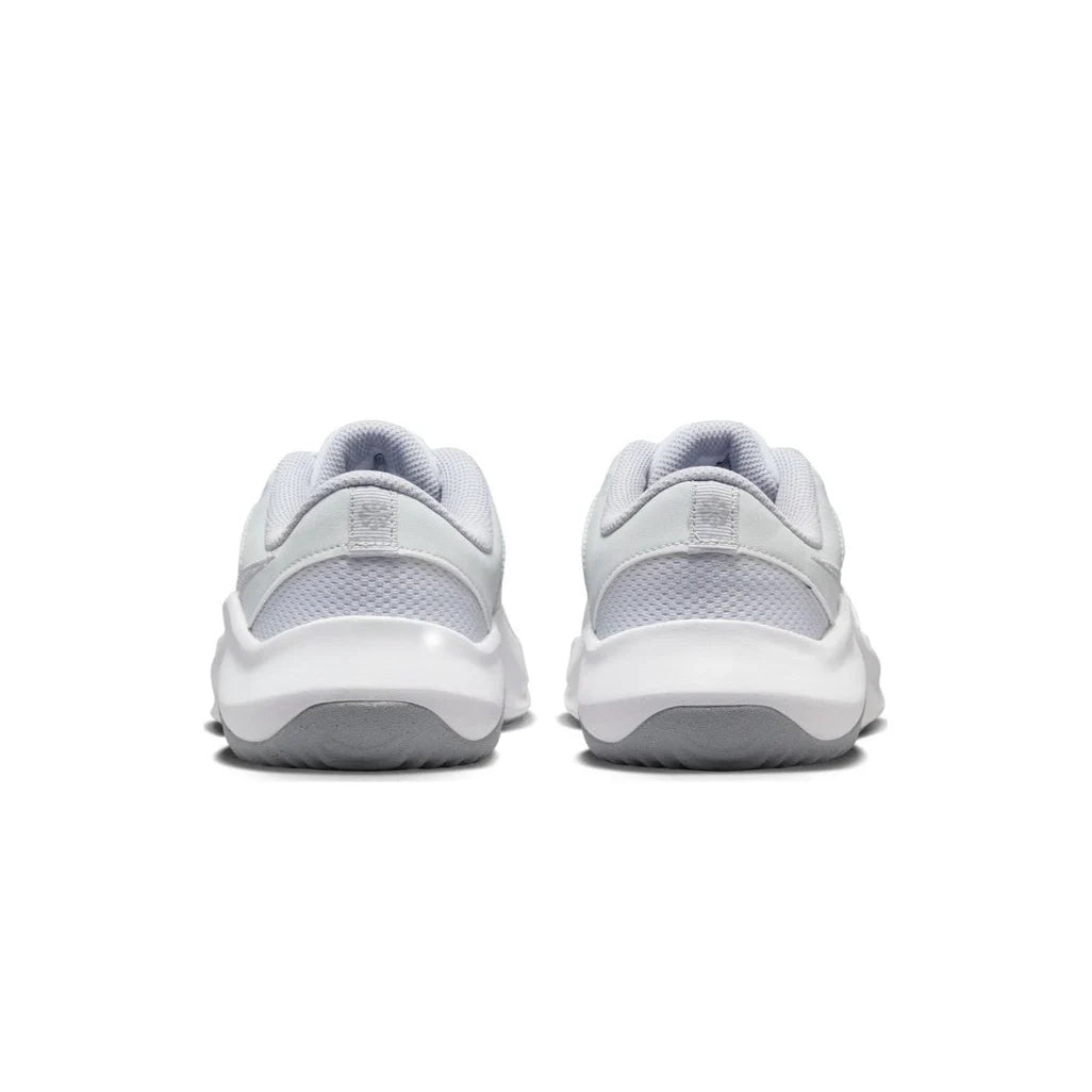Nike Legend Essential 3 Next Nature Pure Platinum Silver W