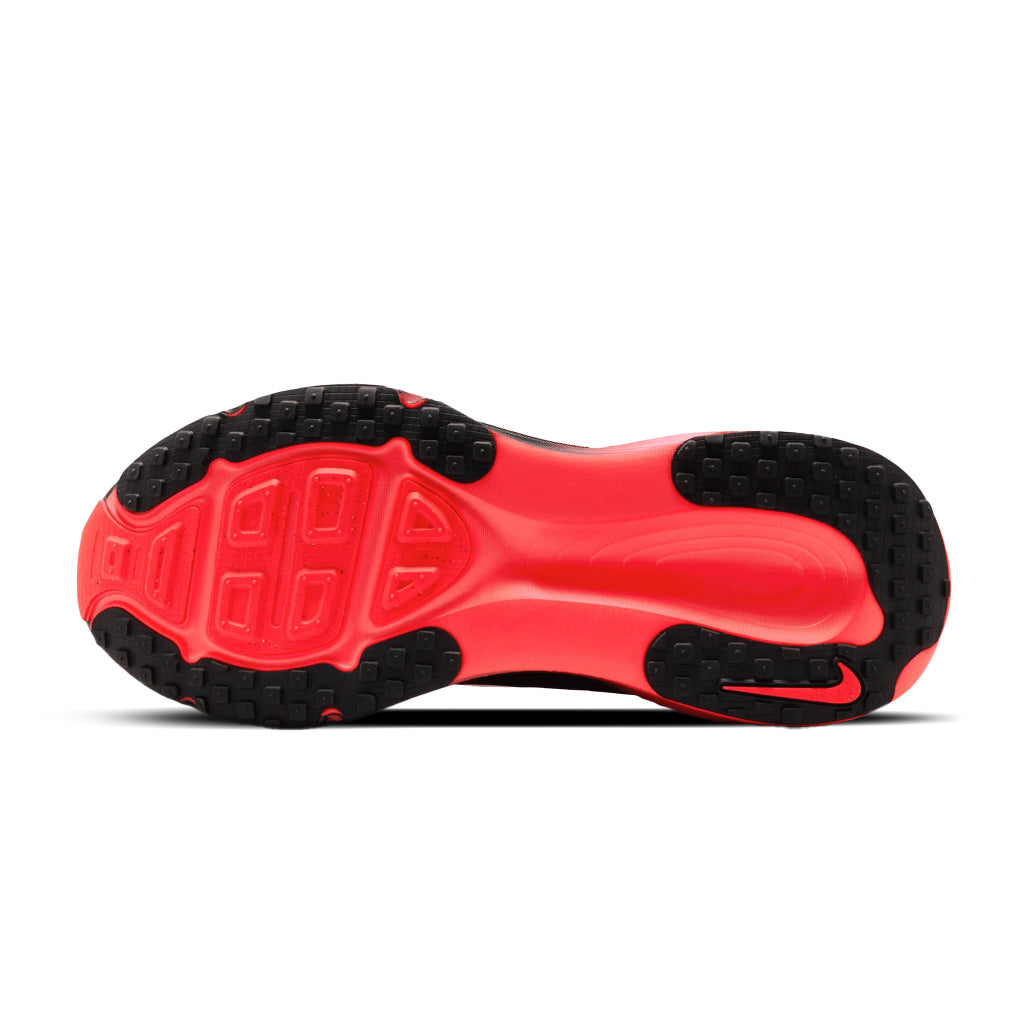 Nike Vomero 18 Bred