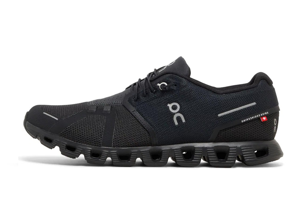 On Running Cloud 5 All Black