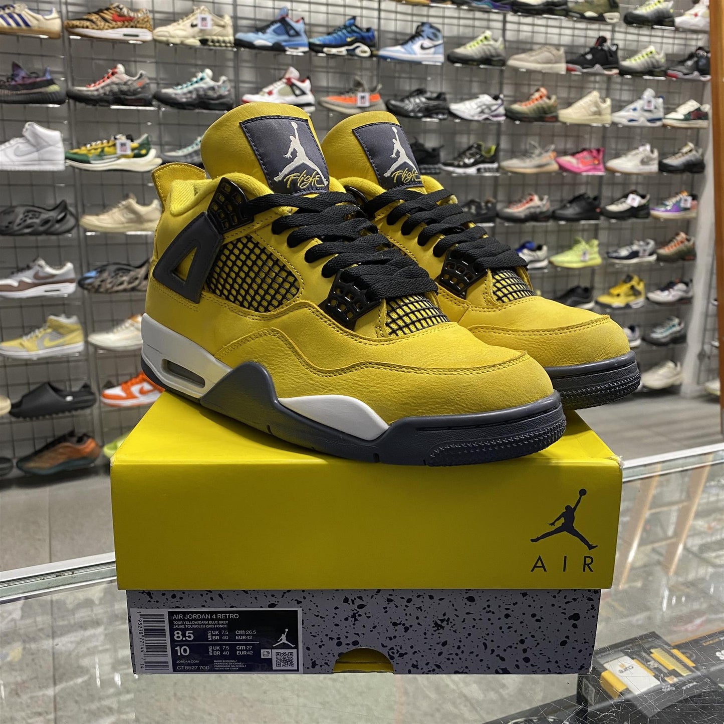 Air Jordan 4 Retro 'Lightning' (2021) UK7.5