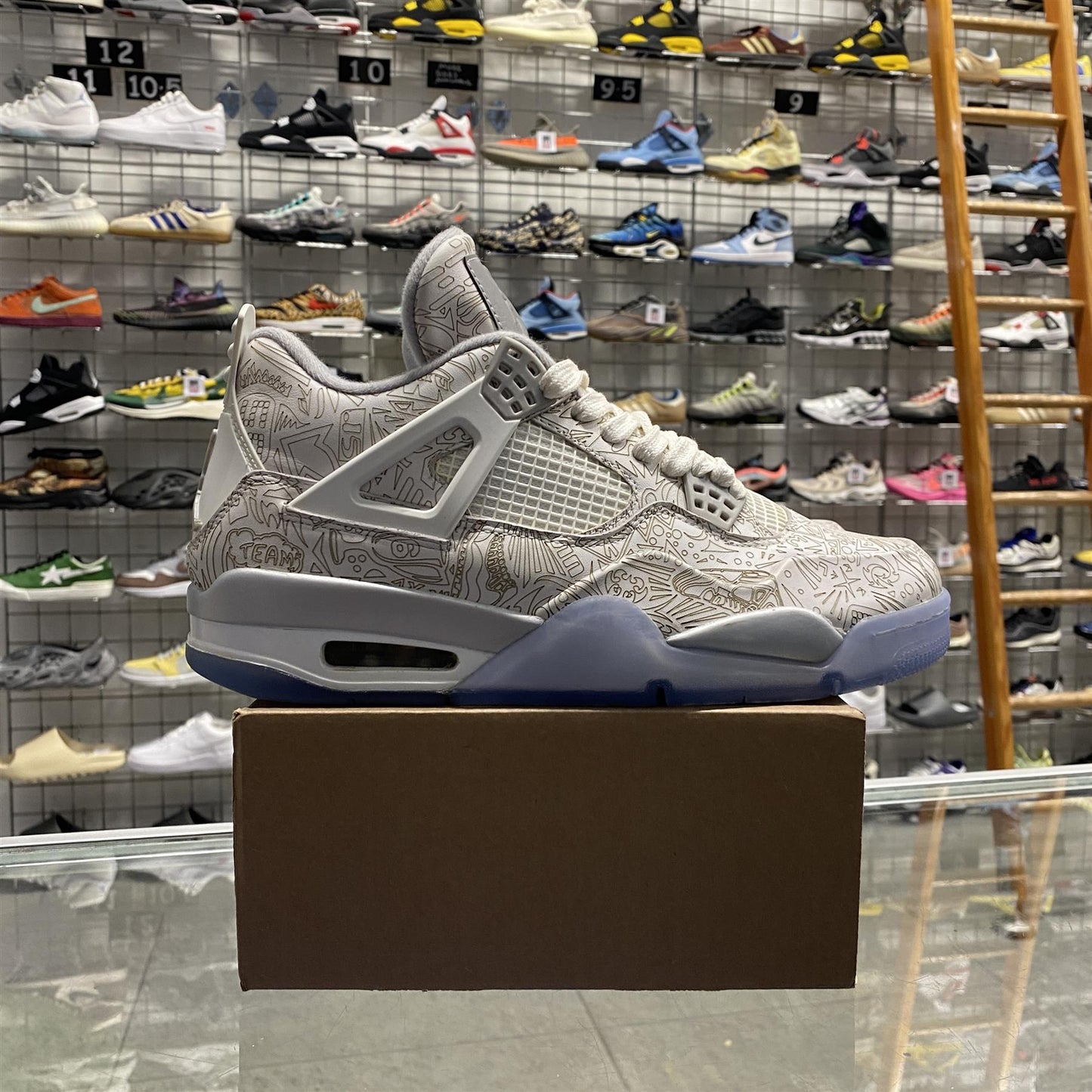 Jordan 4 Retro '30th Anniversary Laser' UK8.5 (No Box)