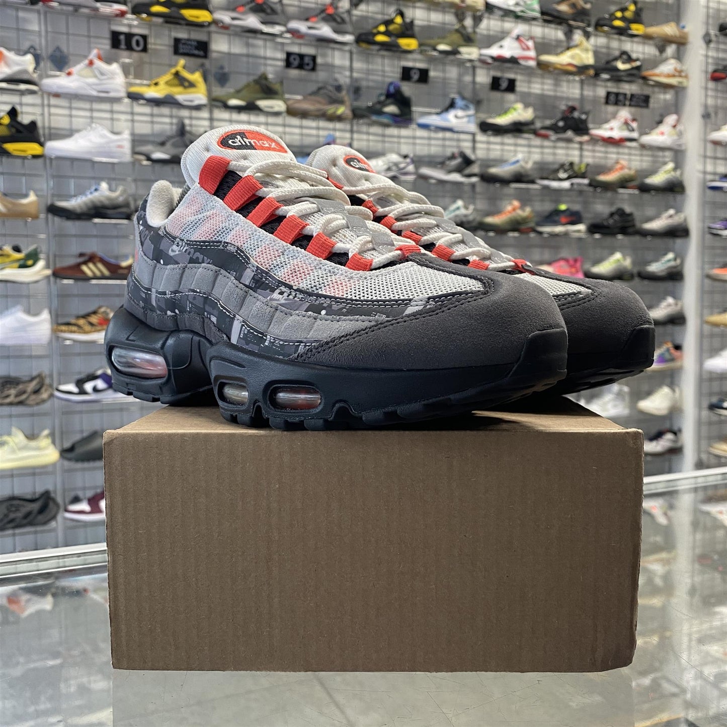 Nike Air Max 95 x Atmos 'We Love Nike (Bright Crimson)' UK7.5 (No Box)