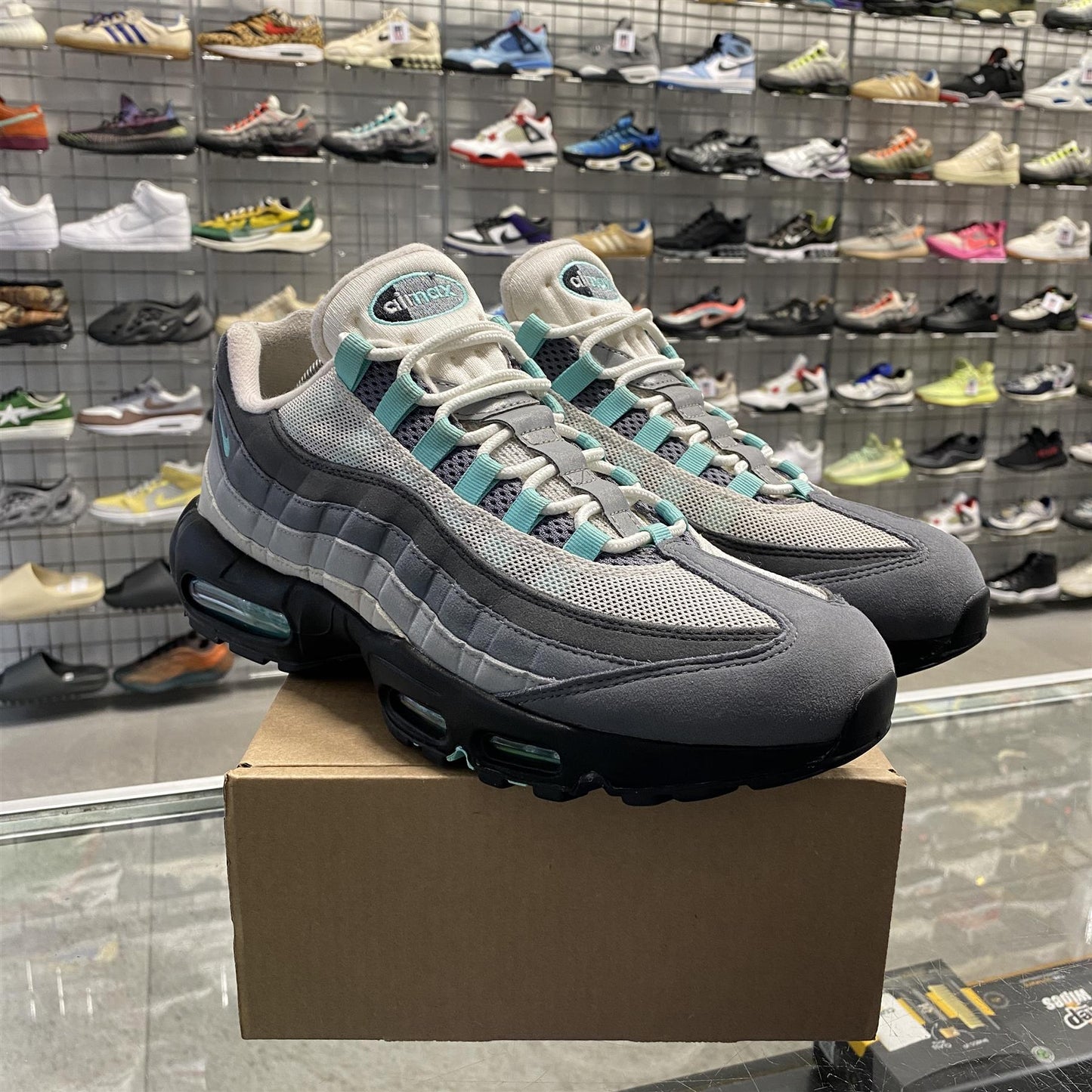 Nike Air Max 95 'Hyper Turquoise' UK10 (No Box)