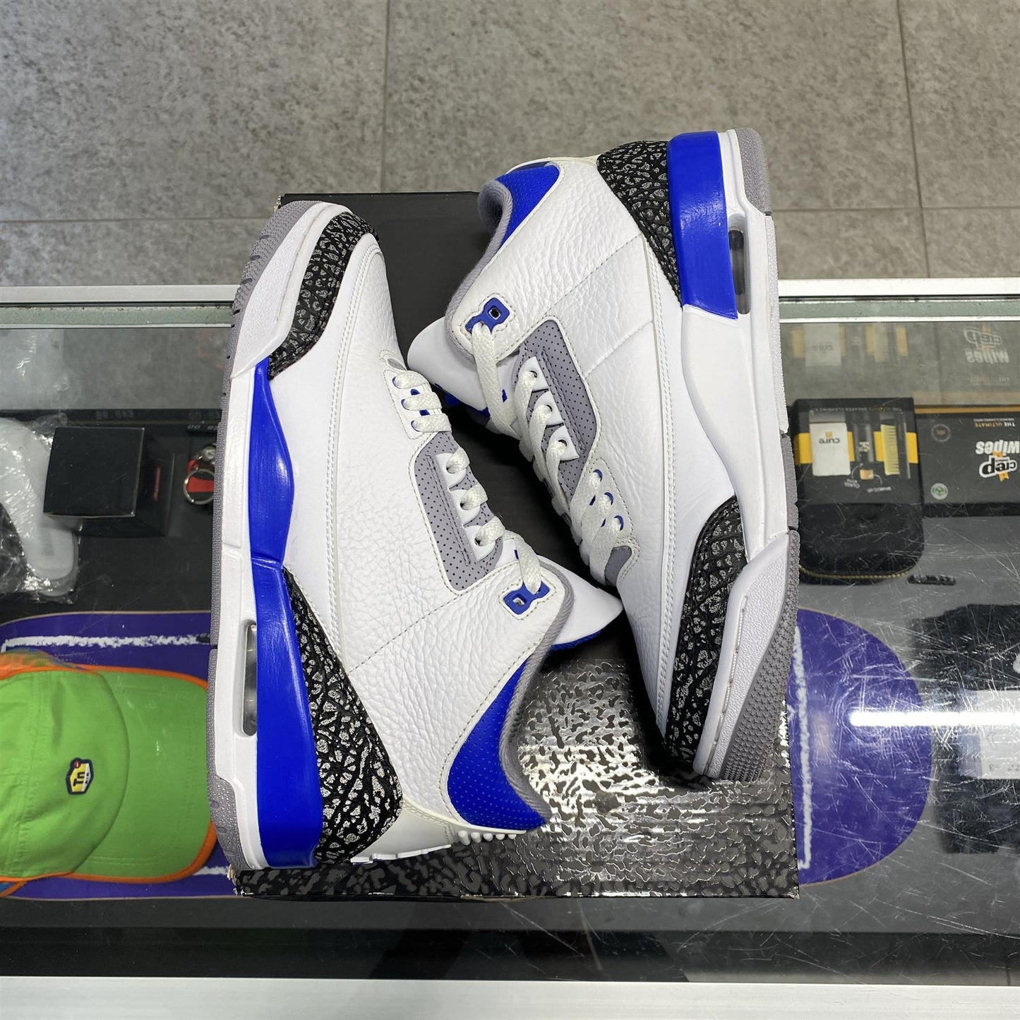 Air Jordan 3 Retro 'Racer Blue' UK7.5