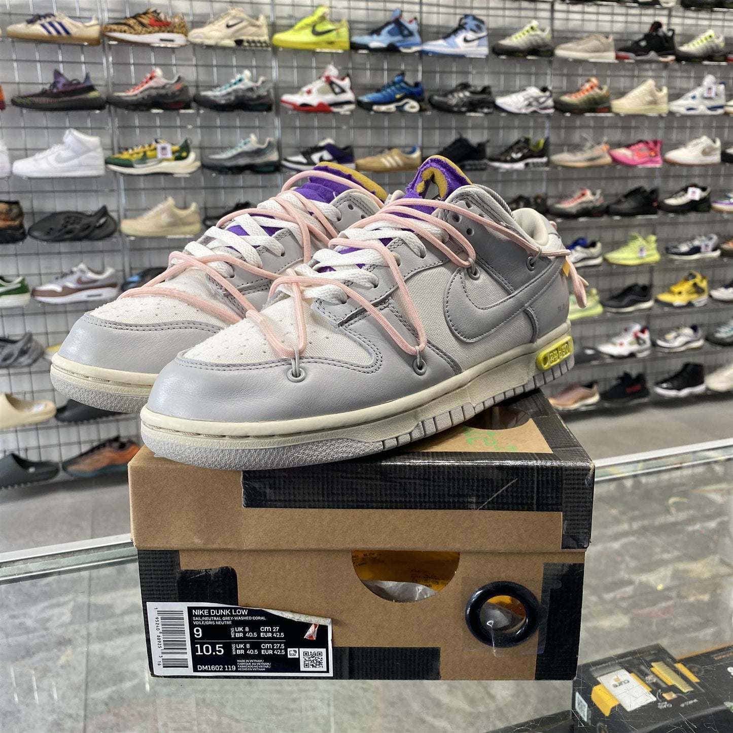 Nike Dunk Low x Off-White 'Lot 24' UK8