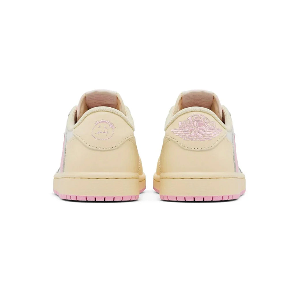 Jordan 1 Retro Low OG SP Travis Scott Shy Pink