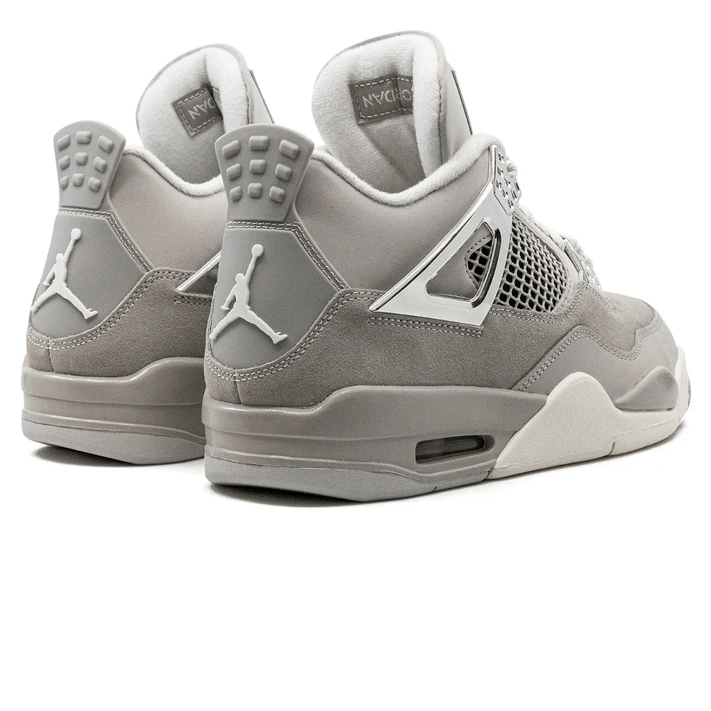 Air Jordan 4 'Frozen Moments' W