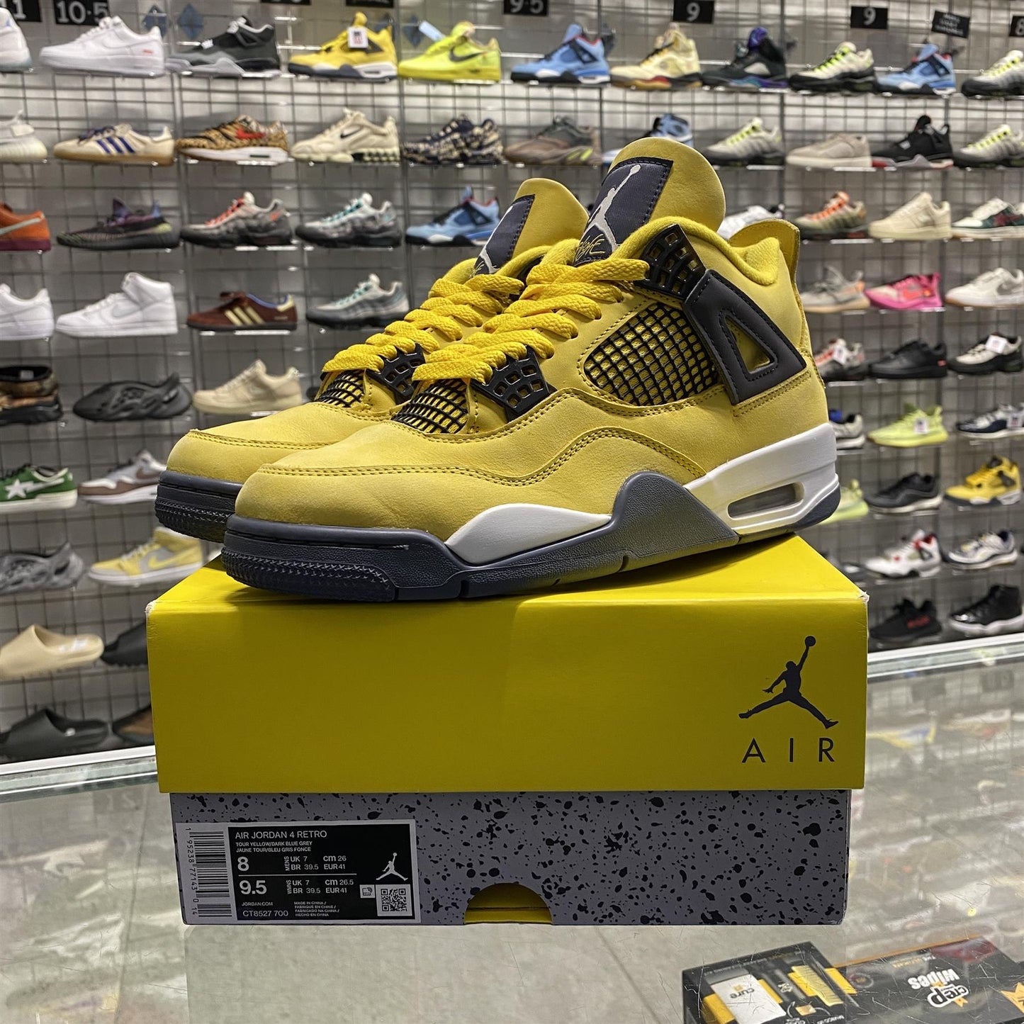 Jordan 4 Retro 'Lightning' (2021) UK7