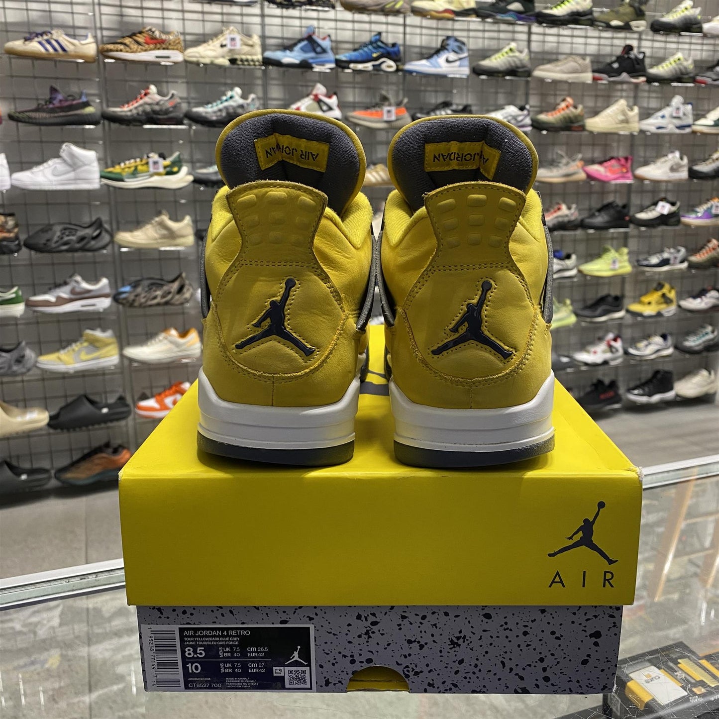 Air Jordan 4 Retro 'Lightning' (2021) UK7.5