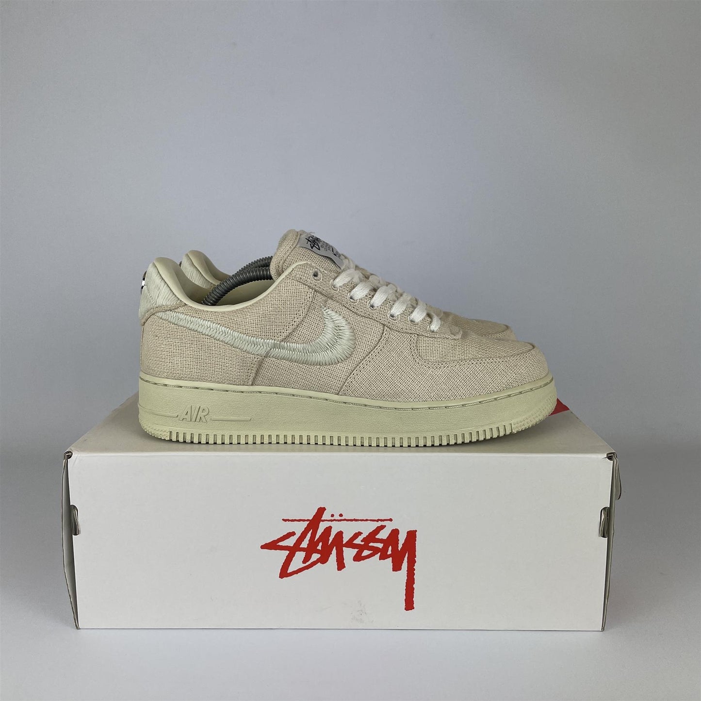 Nike Air Force 1 Low Stussy Fossil UK8