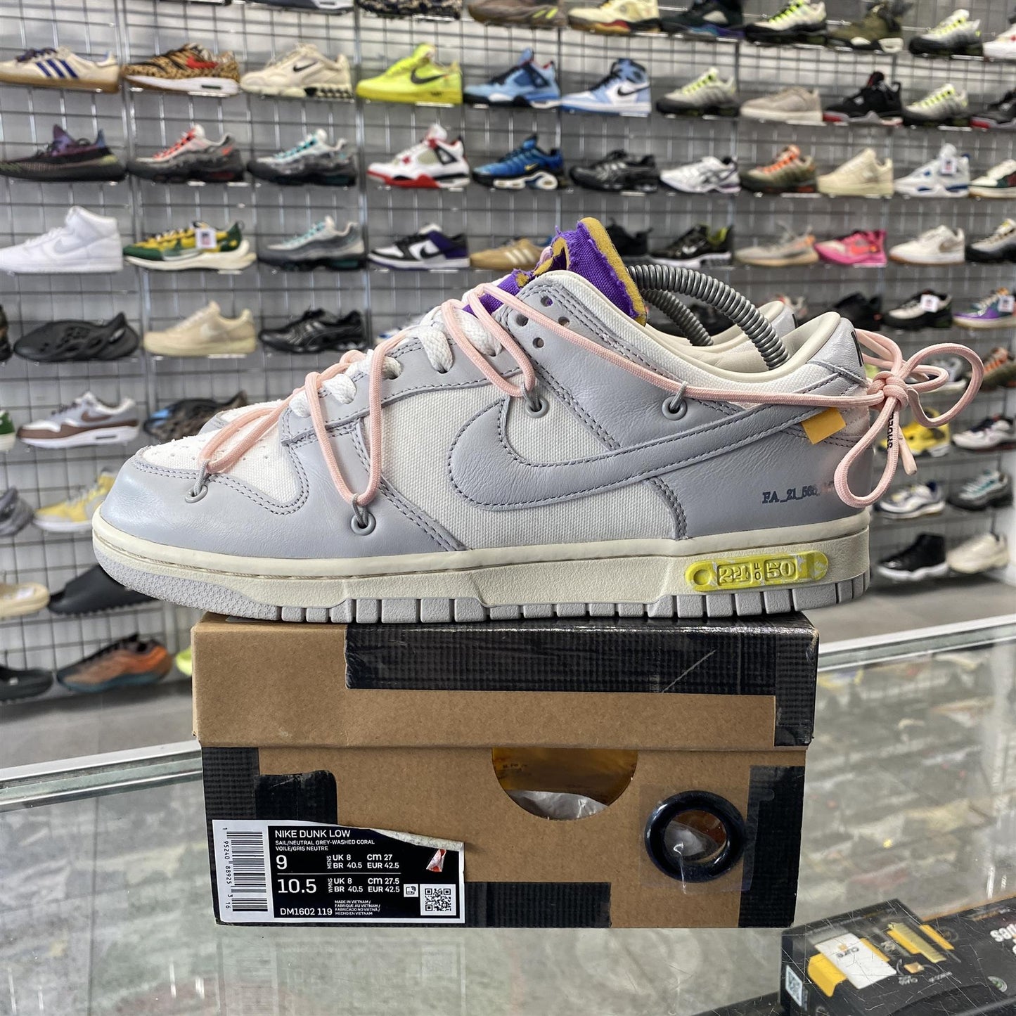 Nike Dunk Low x Off-White 'Lot 24' UK8