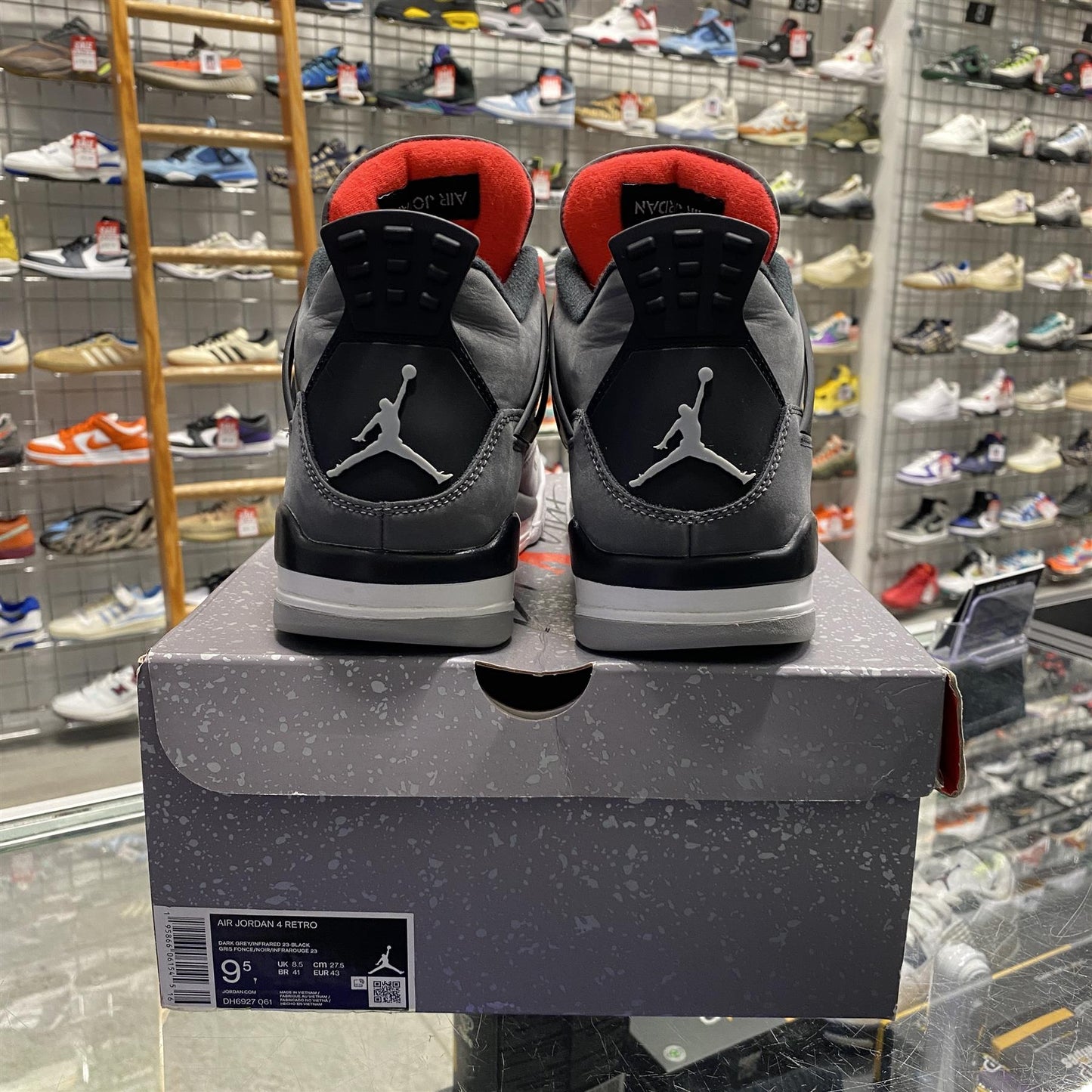 Jordan 4 Retro 'Infrared' UK8.5