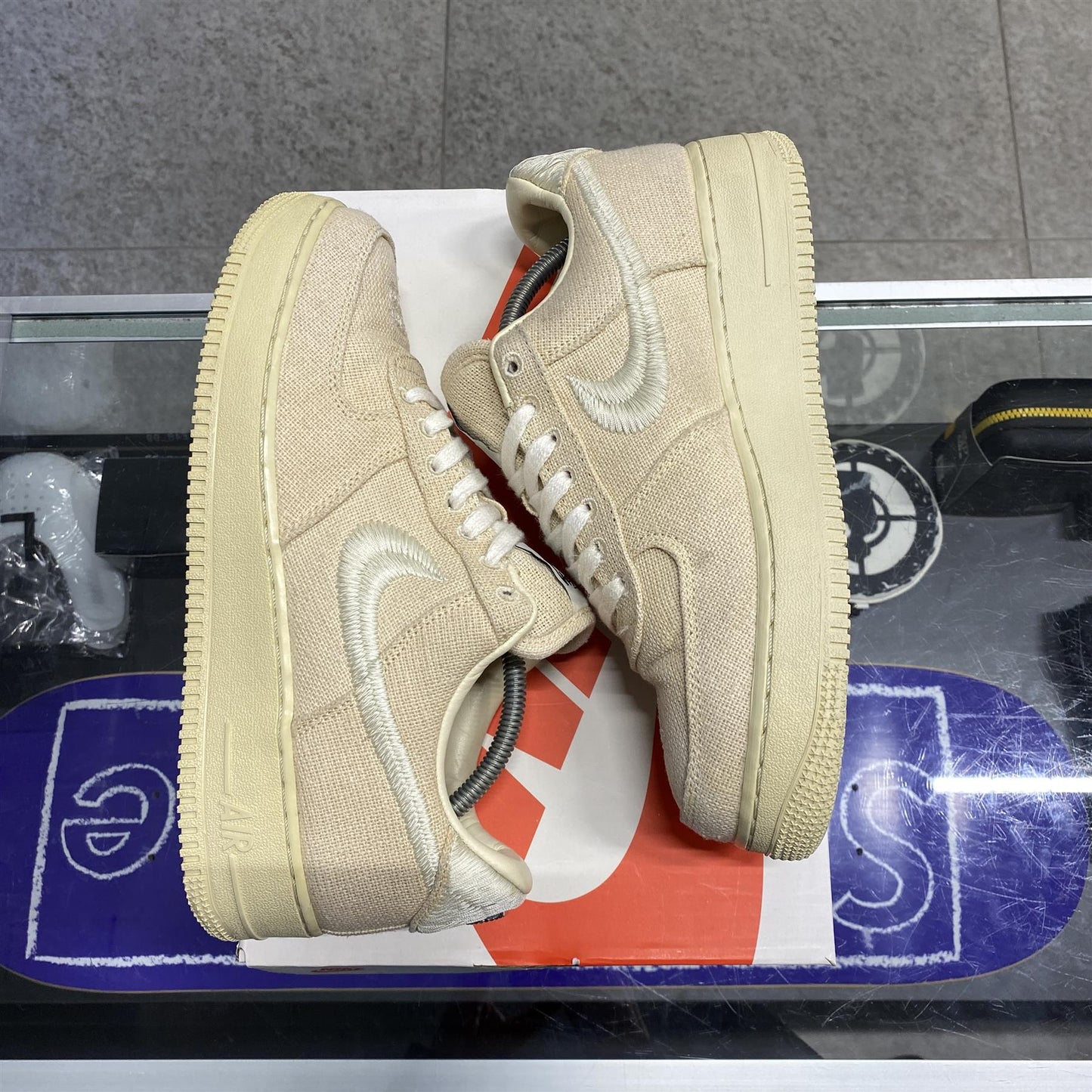 Nike Air Force 1 Low Stussy 'Fossil' UK8