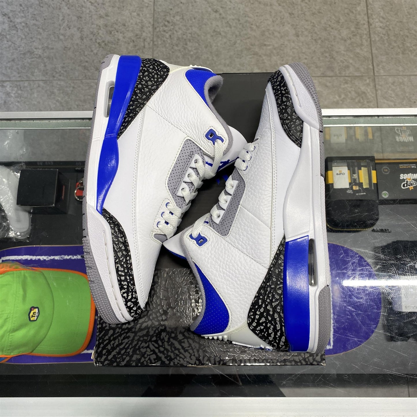 Air Jordan 3 Retro 'Racer Blue' UK7.5