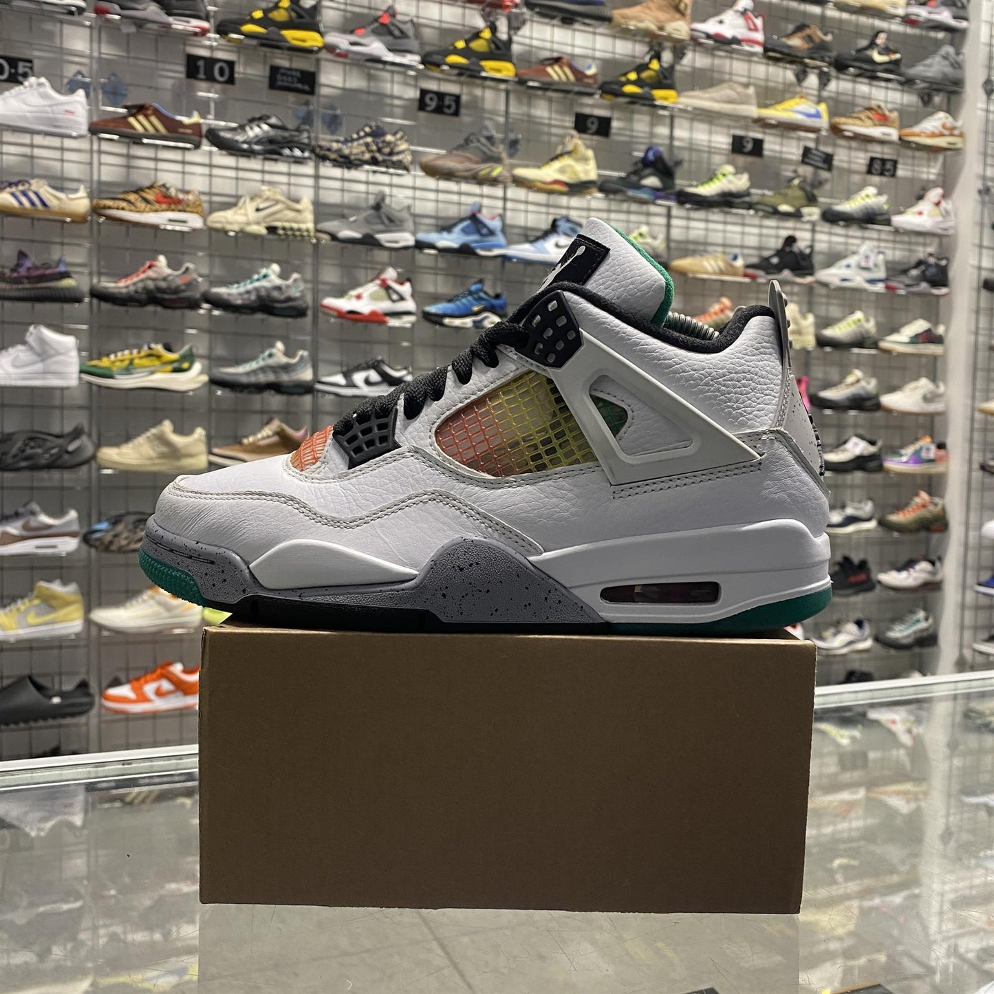 Air Jordan 4 Retro 'Lucid Green Rasta' UK5.5 (No Box)