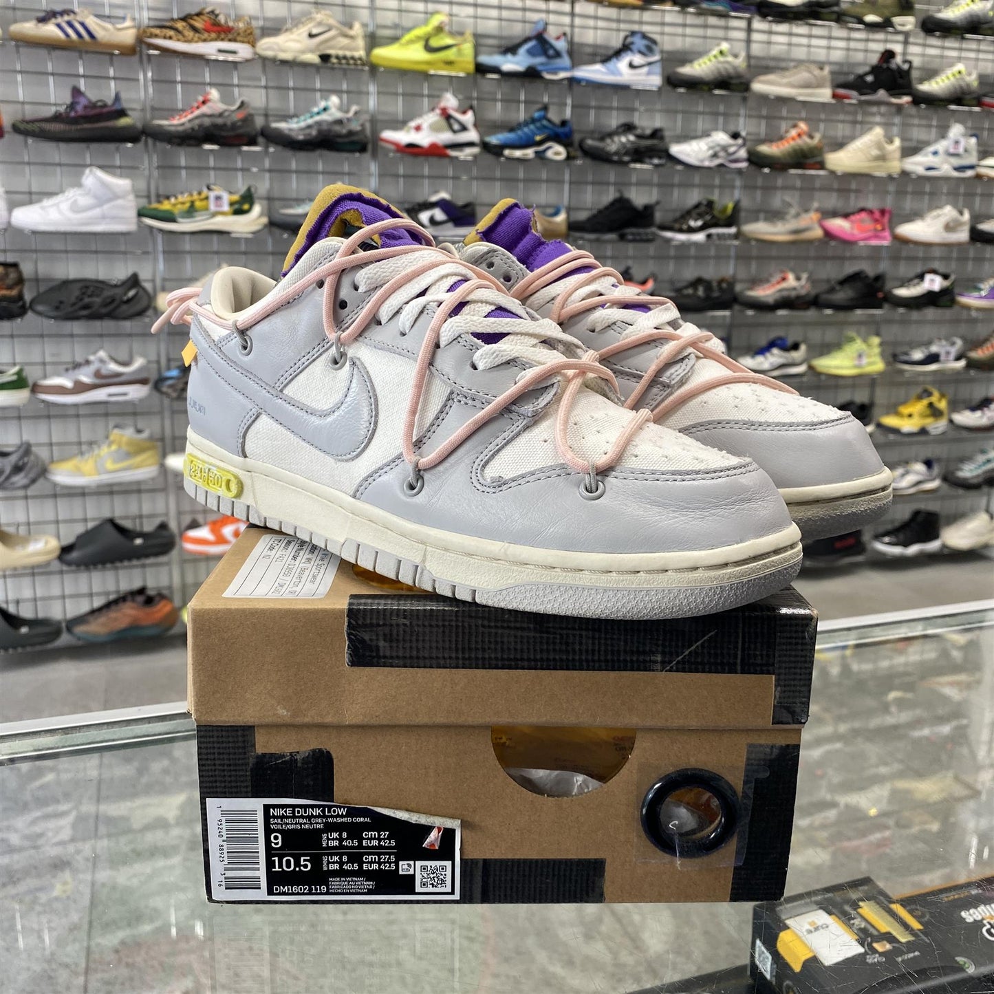 Nike Dunk Low x Off-White 'Lot 24' UK8