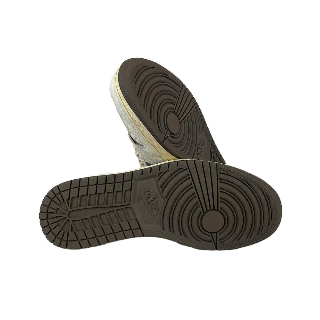 Jordan 1 Retro Low OG SP 'Travis Scott Reverse Mocha' UK8.5