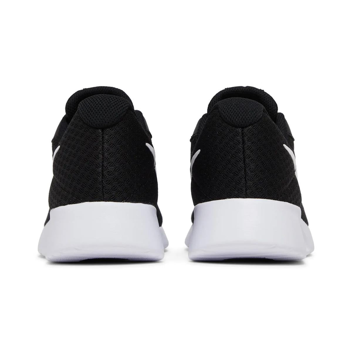 Nike Tanjun Black White