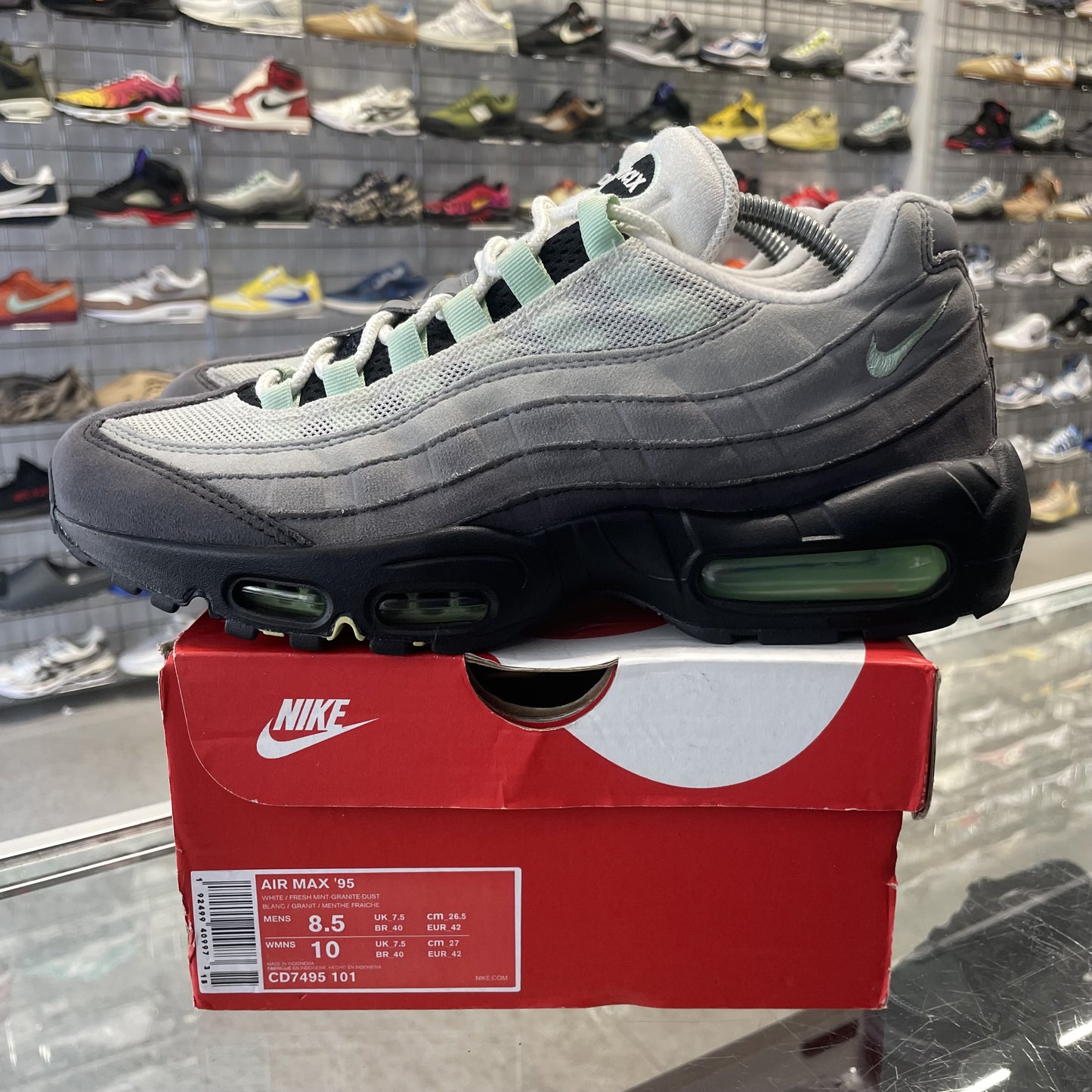 Nike Air Max 95 OG 'Fresh Mint' UK7.5