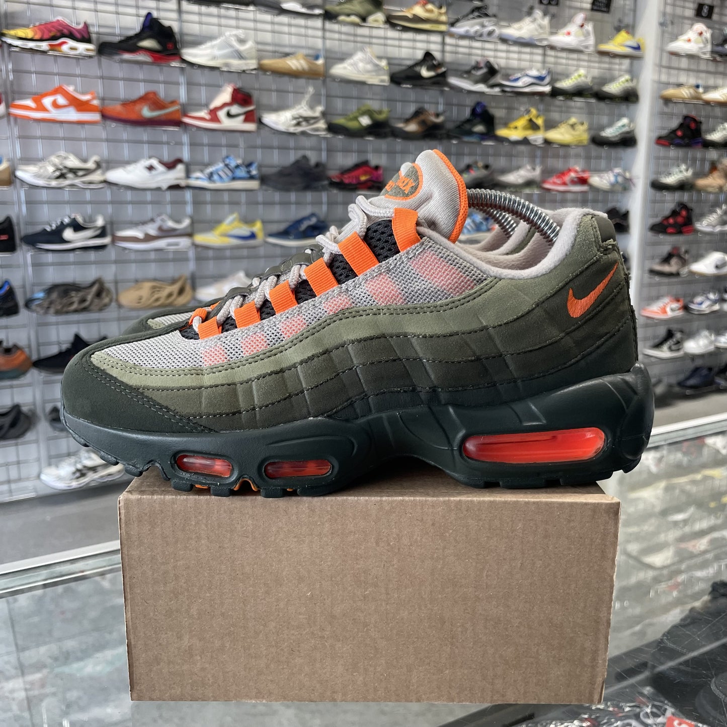 Nike Air Max 95 OG 'Neutral Olive Total Orange' UK6.5 (No Box)