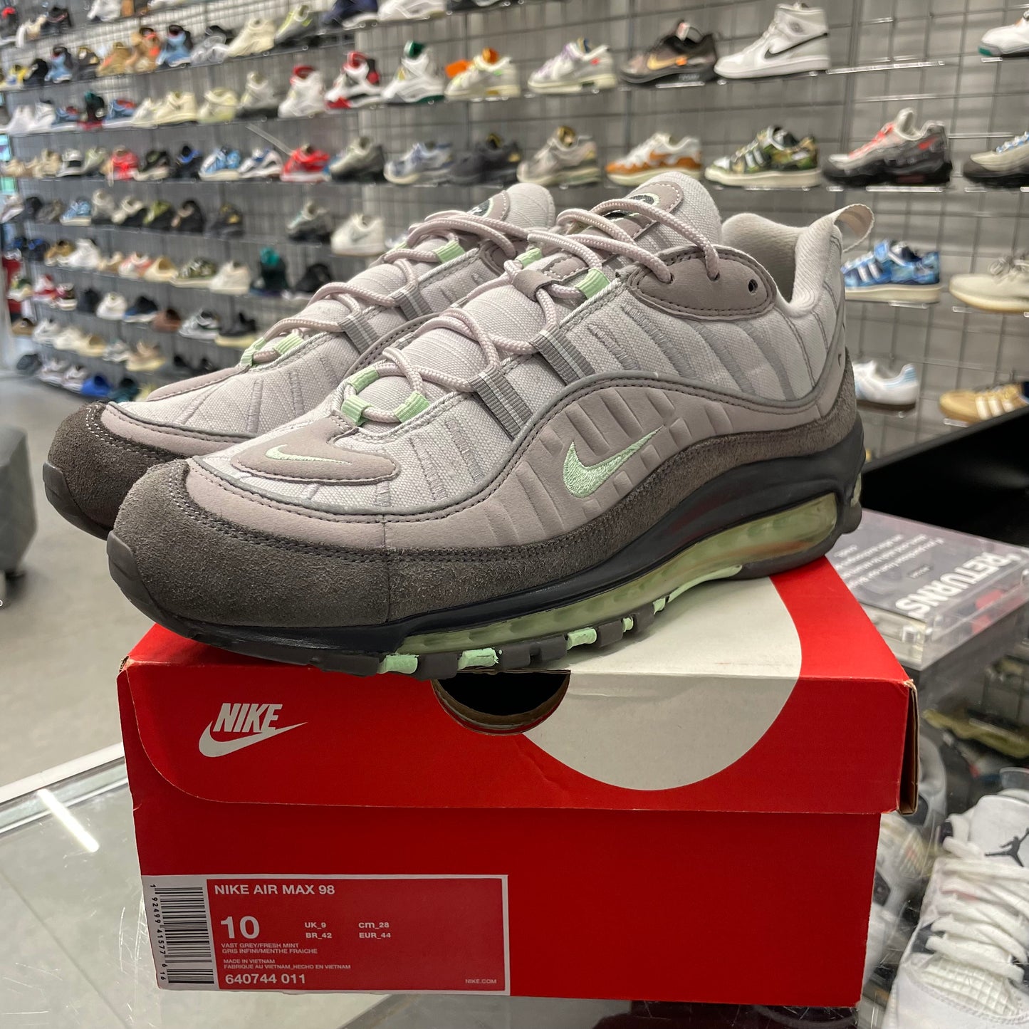 Nike Air Max 98 'Vast Grey Fresh Mint' UK9