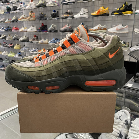 Nike Air Max 95 OG 'Neutral Olive Total Orange' UK7.5 (No Box)