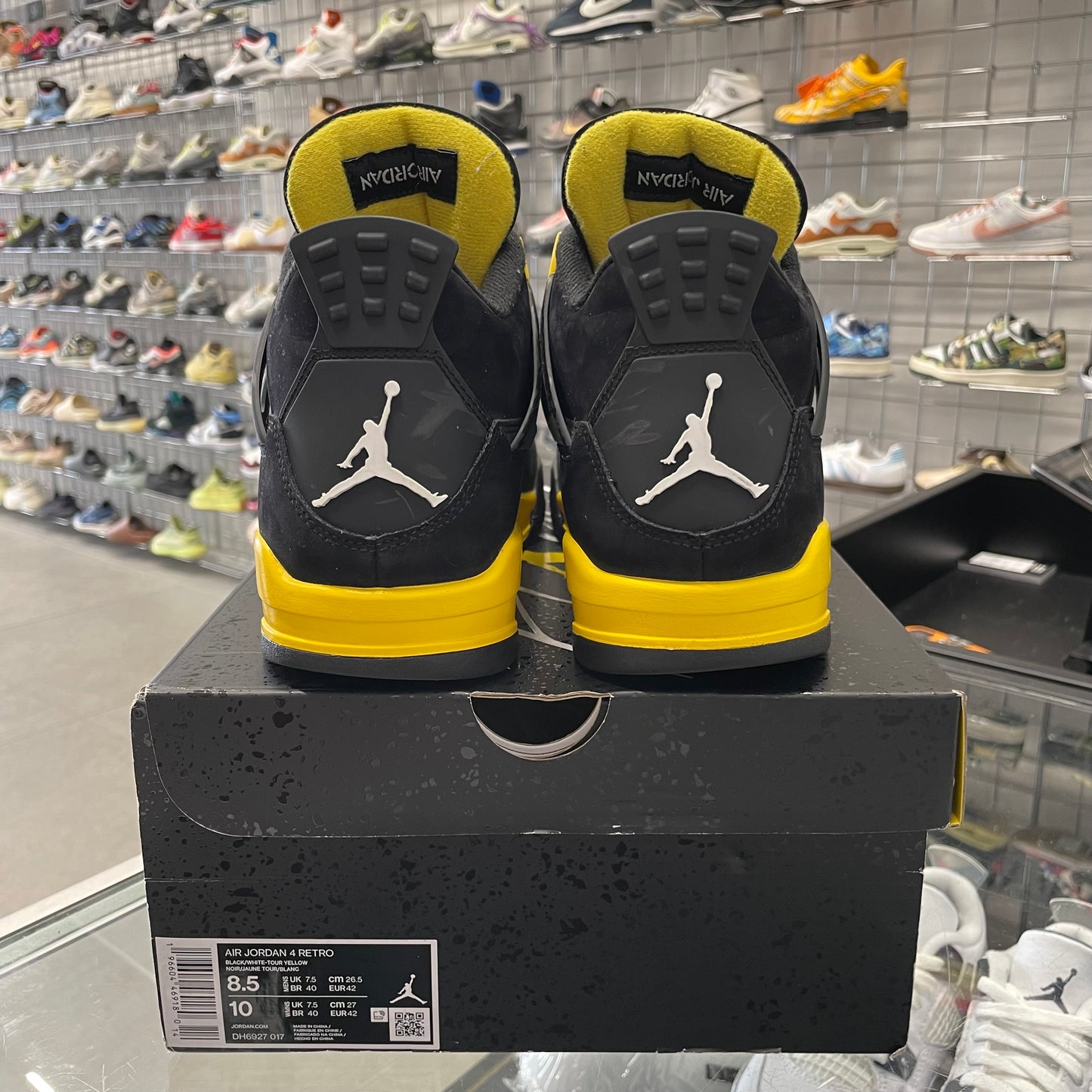 Jordan 4 Retro 'Thunder' (2023) UK7.5