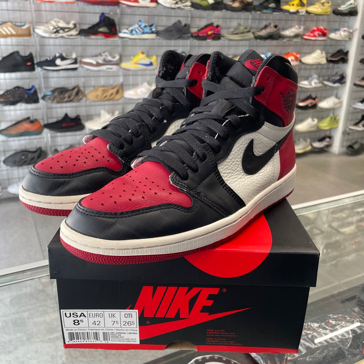 Jordan 1 Retro High 'Bred Toe' UK7.5