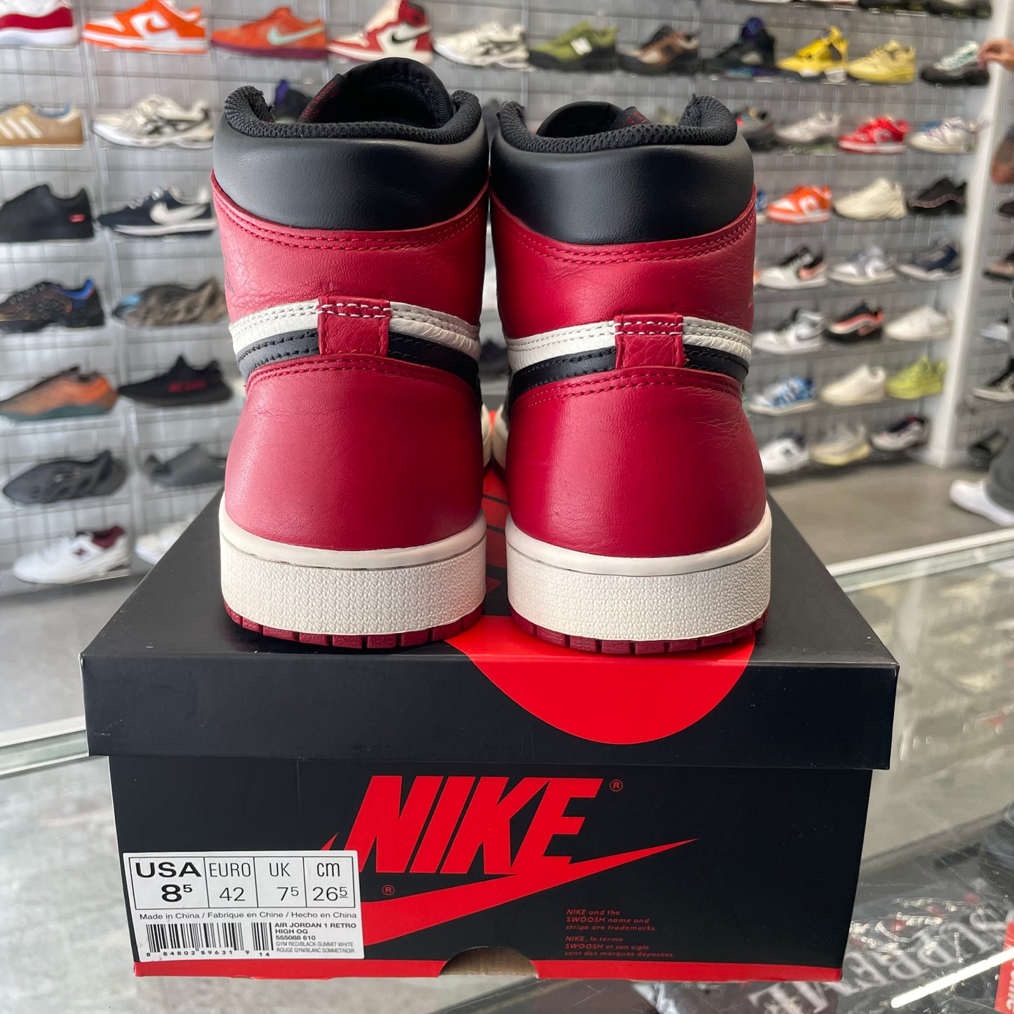 Jordan 1 Retro High 'Bred Toe' UK7.5