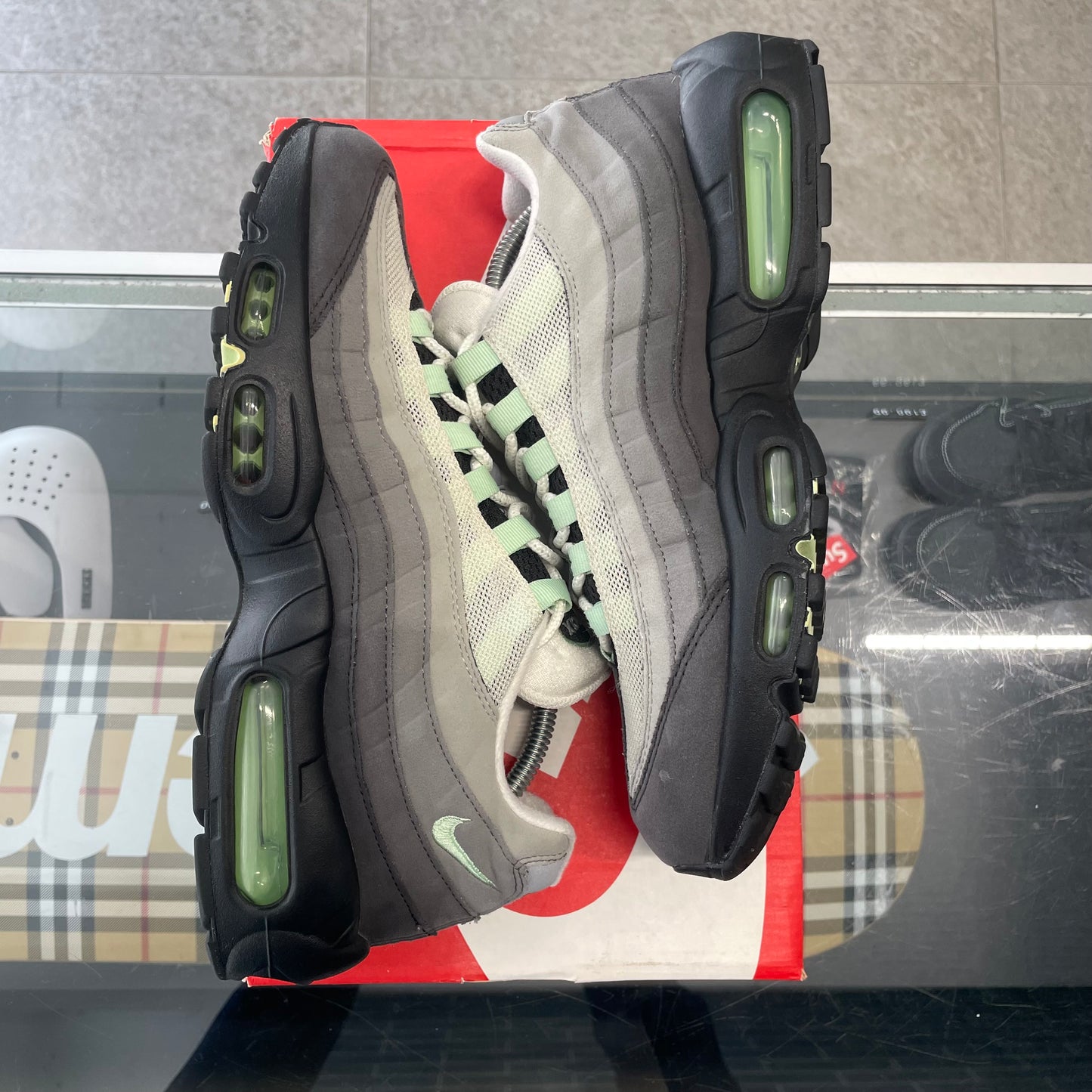 Nike Air Max 95 OG 'Fresh Mint' UK7.5