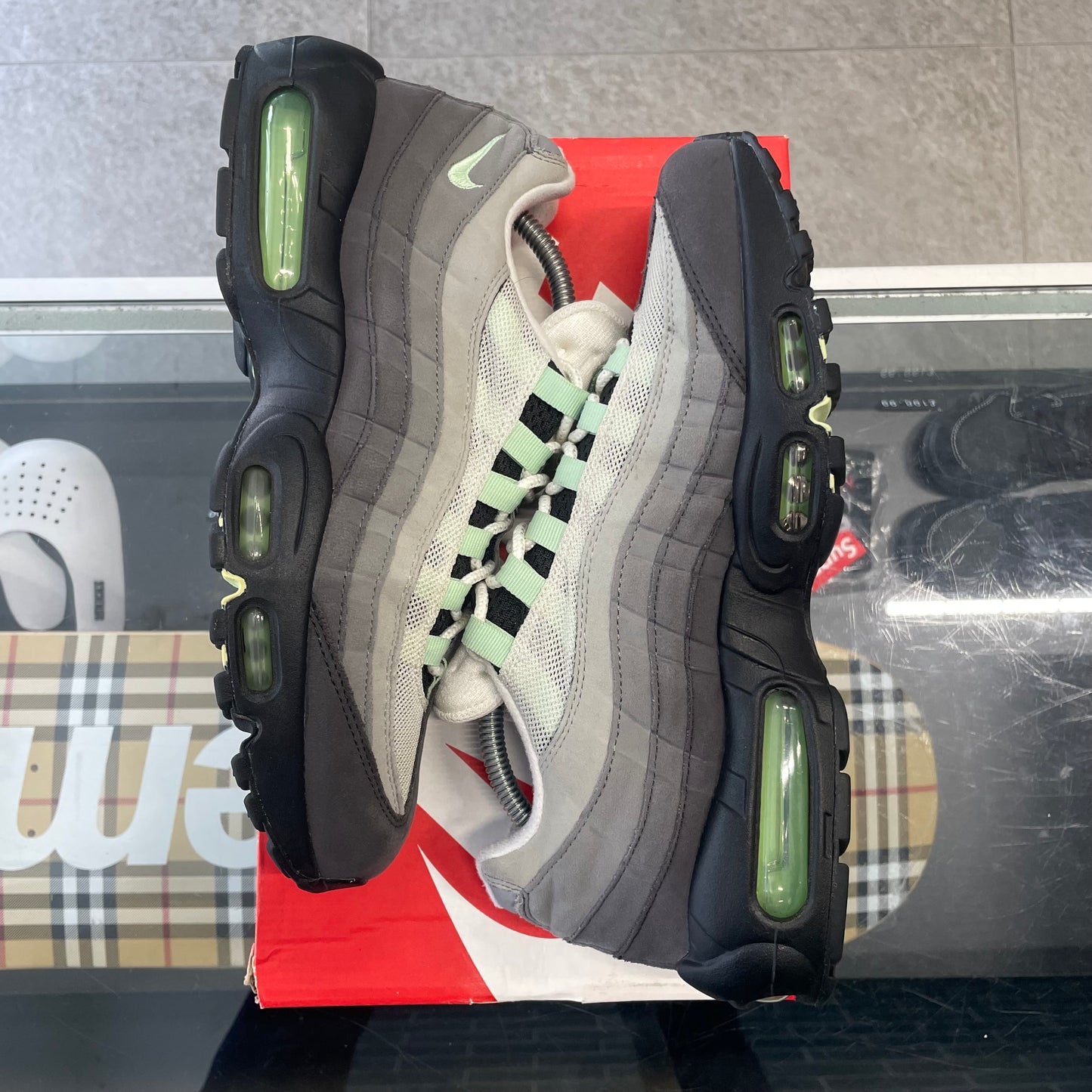 Nike Air Max 95 OG 'Fresh Mint' UK7.5