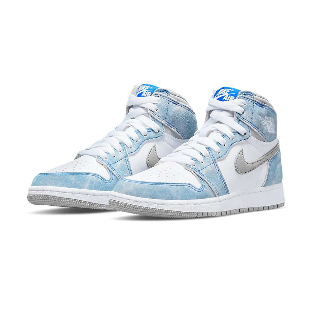 Air Jordan 1 Retro High Hyper Royal Smoke Grey