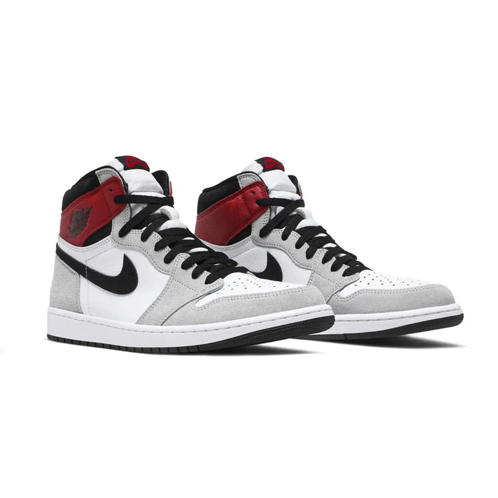 Air Jordan 1 Retro High Light Smoke Grey