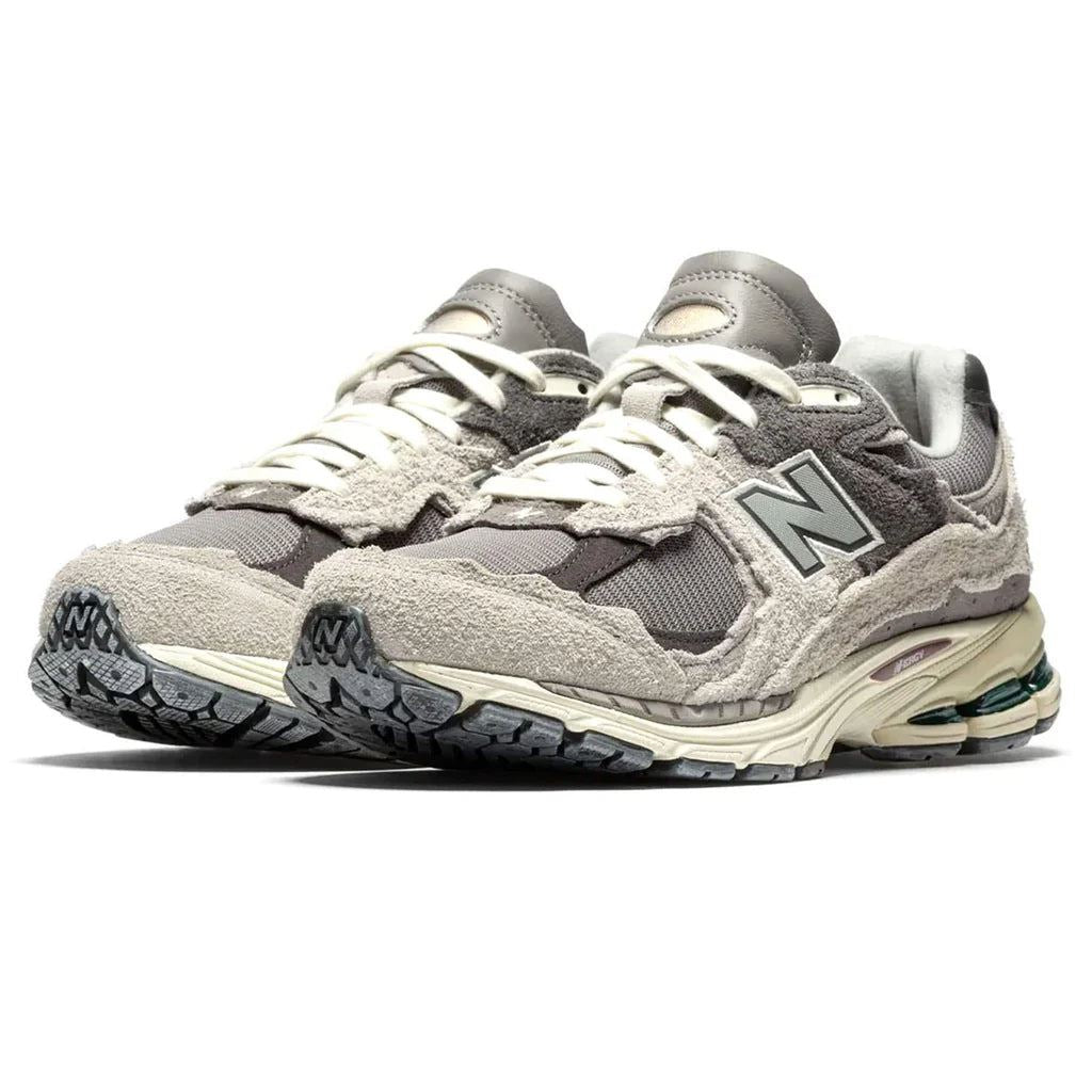New Balance 2002R Protection Pack Rain Cloud - 2