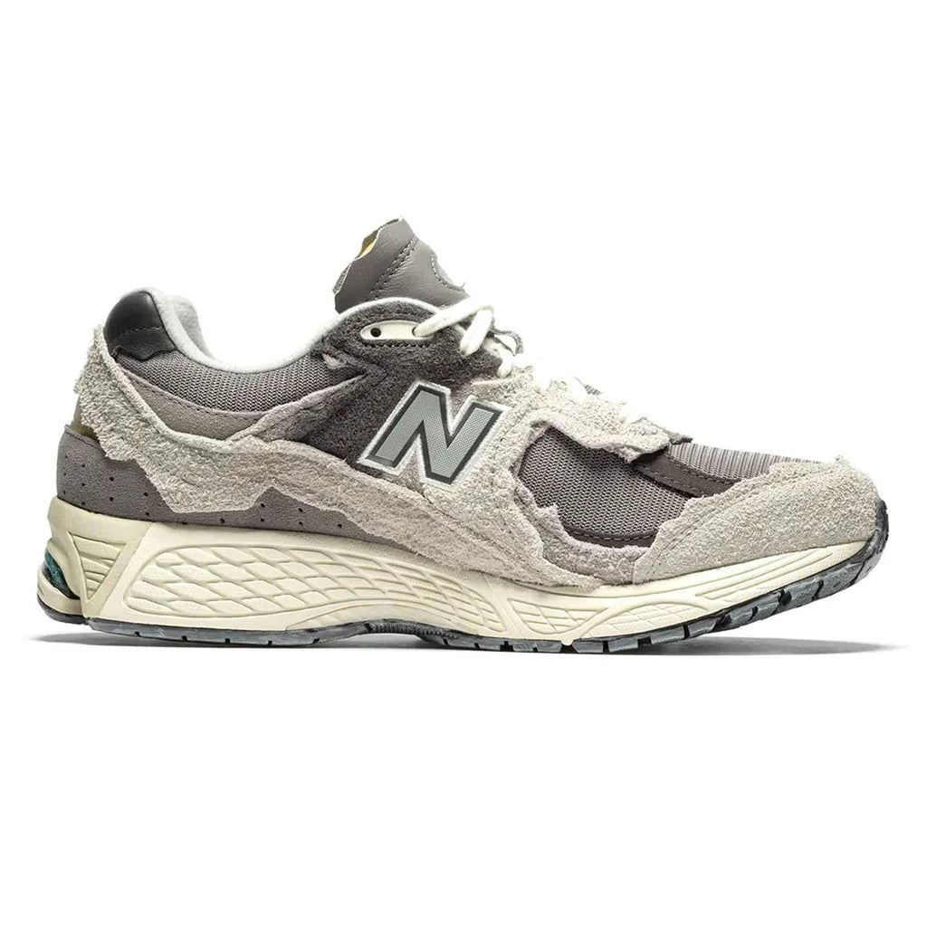 New Balance 2002R Protection Pack Rain Cloud - 4