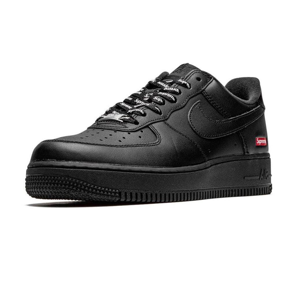 Nike Air Force 1 Low Supreme Black