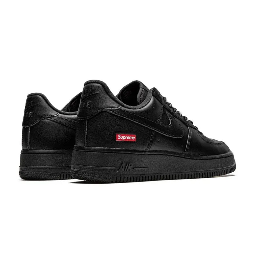 Nike Air Force 1 Low Supreme Black