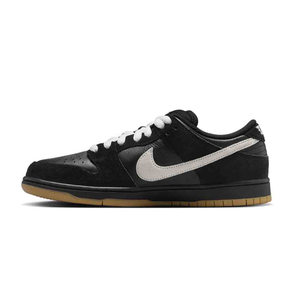 Nike Dunk Low SB Black Gum