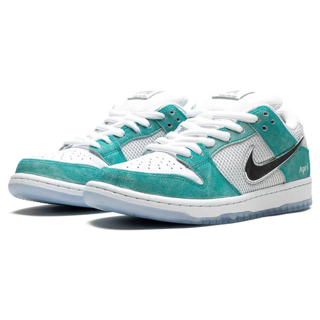 Nike Dunk SB Low April Turbo Green - 2