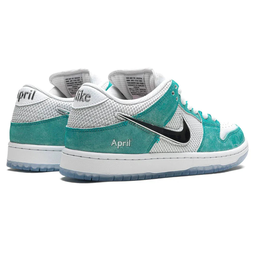 Nike Dunk SB Low April Turbo Green - 3
