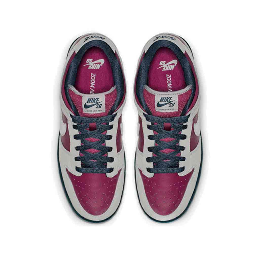 Nike Dunk SB Low 'True Berry'